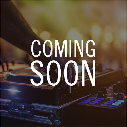 Pioneer CDJs and a Traktor F1